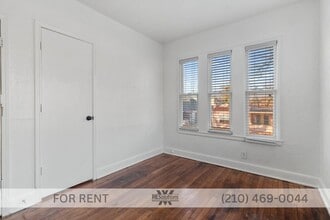 1630 W Rosewood Ave in San Antonio, TX - Building Photo - Building Photo