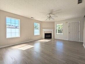 57 Inverness Trce in Jonesboro, GA - Building Photo - Building Photo