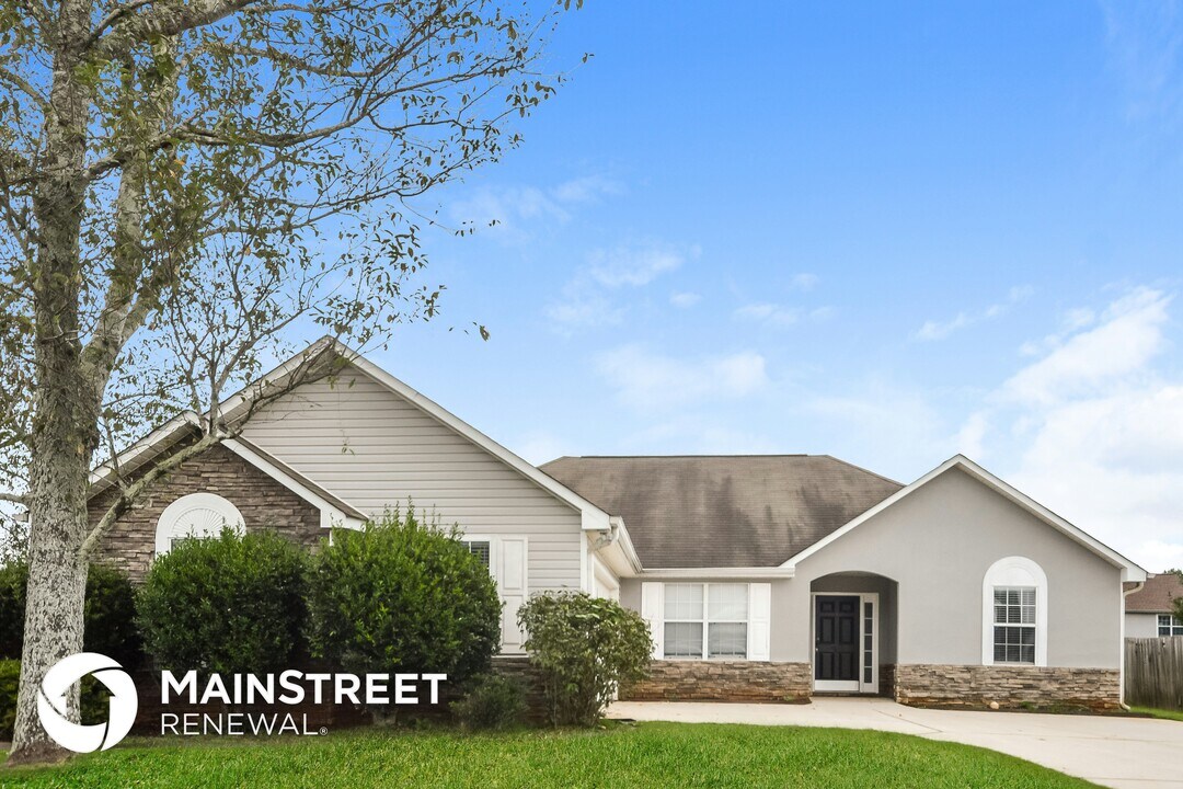 5080 Towne Park Dr in Mcdonough, GA - Foto de edificio
