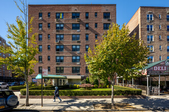 2620 Ocean Pky in Brooklyn, NY - Building Photo - Building Photo