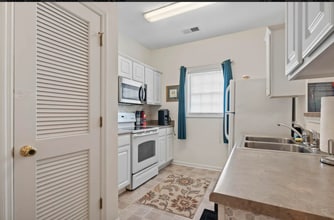 2090 Cross Gate Blvd, Unit 20 in Myrtle Beach, SC - Building Photo - Building Photo