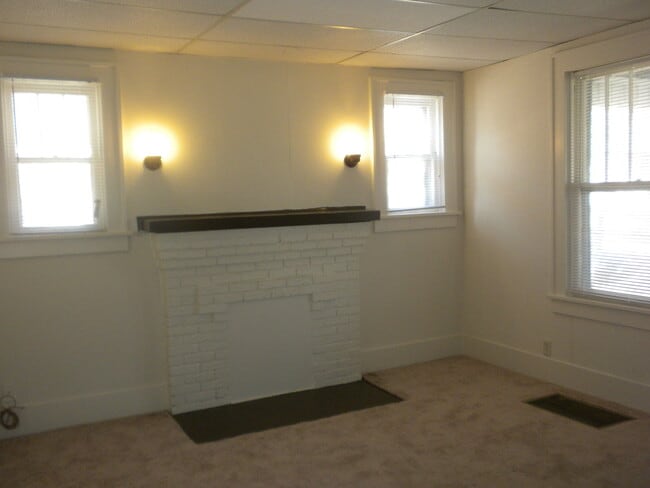 1510 Rosemary Ln in Columbia, MO - Building Photo - Building Photo