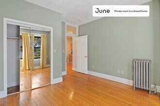 Private bedroom in 4 bed/1 bath Home in Boston, MA - Building Photo - Building Photo