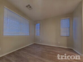 4036 W Pedro Ln in Phoenix, AZ - Building Photo - Building Photo