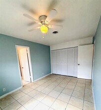2671 NW 65th Ave in Margate, FL - Building Photo - Building Photo