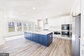 9207 Rama Ct, Unit Master Suite in Clinton, MD - Building Photo - Building Photo