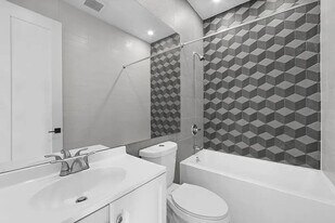 763 Park Ave in Brooklyn, NY - Building Photo