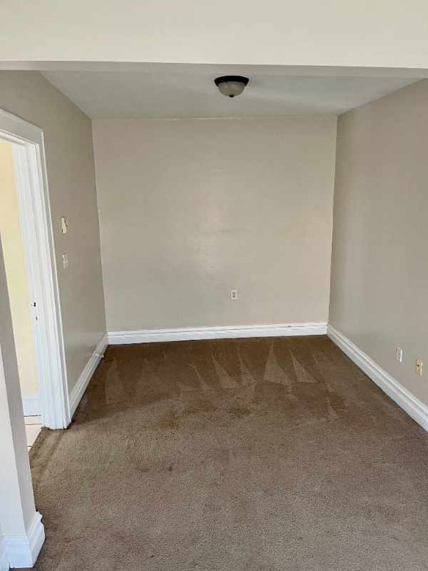 1530 3rd Ave, Unit 2 in Huntington, WV - Building Photo - Building Photo