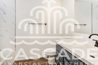 8143 Holmes St in Kansas City, MO - Building Photo - Building Photo