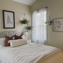 230 S Cedar St, Unit 2 in Charlotte, NC - Foto de edificio - Building Photo