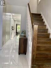 3578 Queenston Dr in Mississauga, ON - Building Photo - Building Photo