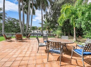 11300 Griffing Blvd in Biscayne Park, FL - Building Photo - Building Photo