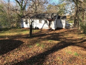 3453 Orchard Cir in Decatur, GA - Building Photo - Building Photo