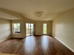 4863 Via Palm Lakes in West Palm Beach, FL - Building Photo - Building Photo