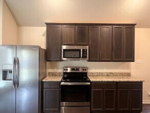 1106 Merganser Way in Robinson, TX - Building Photo - Building Photo