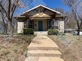 1633 NE 11th St in Oklahoma City, OK - Building Photo