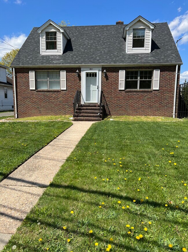 3611 Victory Blvd Rentals in Staten Island, NY