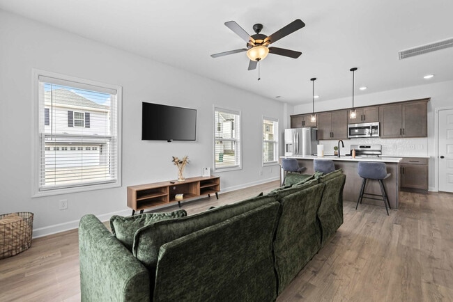 1741 Fenway Lp, Unit SI ID1609776P