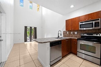 11224 SW 230th Terrace in Miami, FL - Building Photo - Building Photo