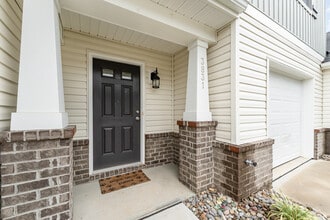 3831 Copperfield Ct in High Point, NC - Building Photo - Building Photo