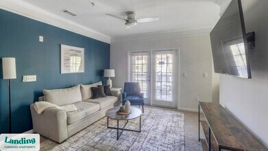 325 Marymeade Dr in Summerville, SC - Foto de edificio - Building Photo