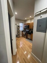 53 Joy St, Unit 1R in Boston, MA - Building Photo - Building Photo