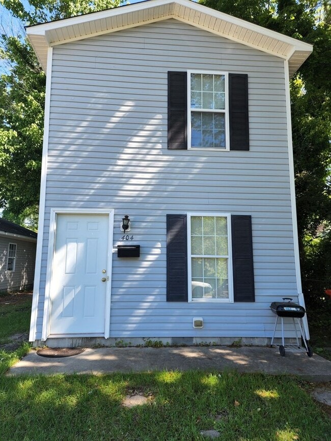 property at 404 Lane St
