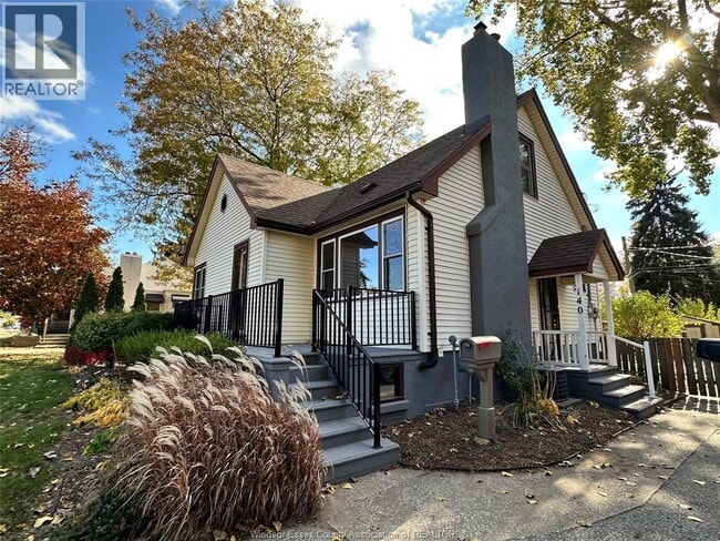 property at 140 Laurier Dr