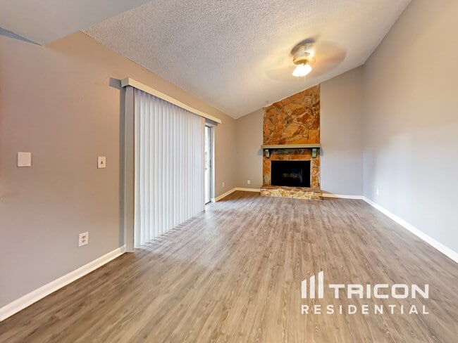 603 Ephrata Dr in Brandon, FL - Building Photo - Building Photo