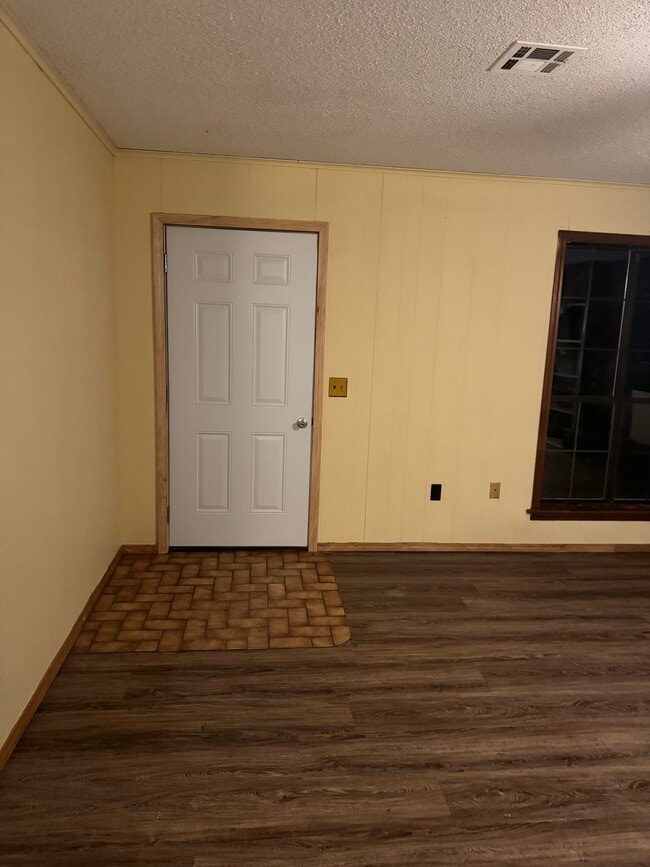 property at 323 S Shurley St
