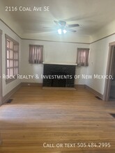 2116 Coal Ave SE in Albuquerque, NM - Foto de edificio - Building Photo