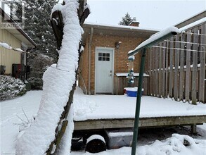 66 Nine Pines Rd in Kitchener, ON - Building Photo - Building Photo