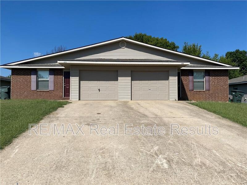 3468 Harvard St in Fayetteville, AR - Building Photo