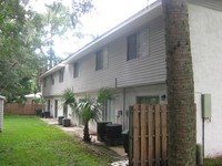 Edgewater Apartments in Bradenton, FL - Foto de edificio - Building Photo