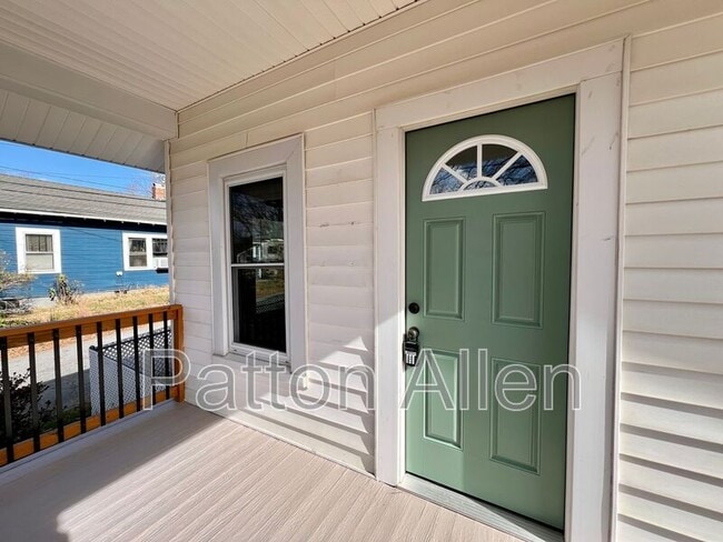 90 Fairfax Ave in Asheville, NC - Building Photo - Building Photo