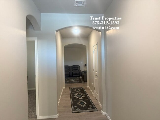 2950 Ysleta Ct in Las Cruces, NM - Building Photo - Building Photo