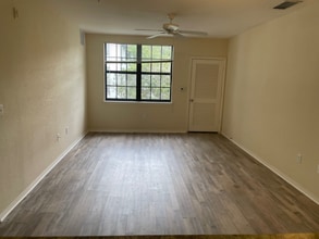 5550 E Michigan St, Unit 2218 in Orlando, FL - Building Photo - Building Photo