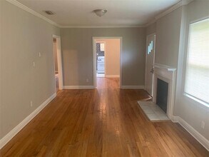 3060 Belmont St in Mobile, AL - Building Photo - Building Photo