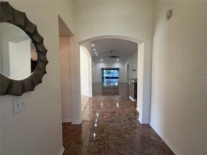 10214 Summer Azure Dr in Riverview, FL - Building Photo - Building Photo