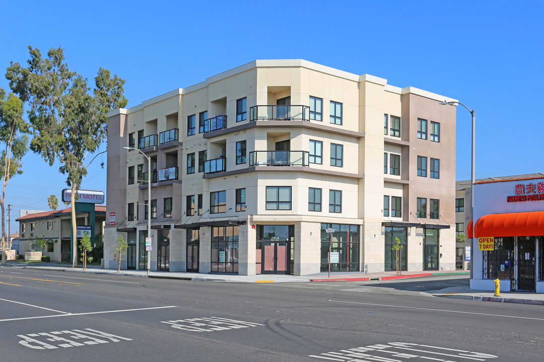 Garvey 168 Plaza in Rosemead, CA - Foto de edificio