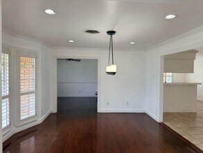 10309 Ivyridge Rd in Houston, TX - Building Photo - Building Photo