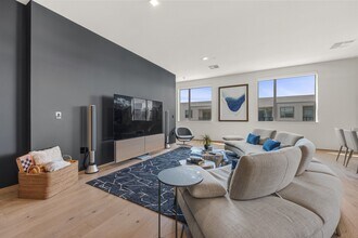 8475 Michael Cherry Ave in Las Vegas, NV - Building Photo - Building Photo