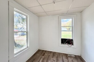 622 E Stuart St in Clarinda, IA - Building Photo - Building Photo