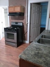 1512 N Greenview Ave, Unit 2 in Chicago, IL - Building Photo - Building Photo