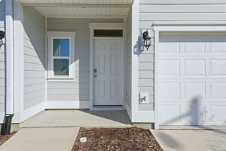 1653 Caleigh Ct in Lynn Haven, FL - Building Photo - Building Photo