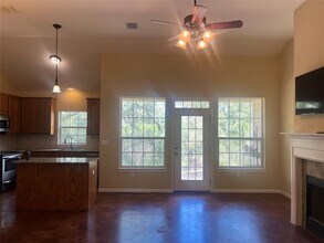 205 Homestead Rd in Kyle, TX - Building Photo - Building Photo