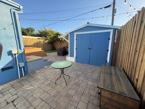 5914 Marshall St in Oakland, CA - Foto de edificio - Building Photo