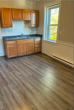 598 Hyde Park Ave, Unit Unit 3 in Boston, MA - Building Photo - Building Photo