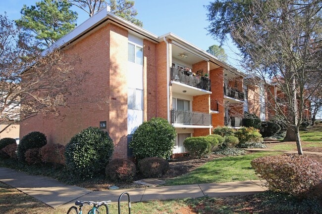 property at 1800 Jefferson Park Ave