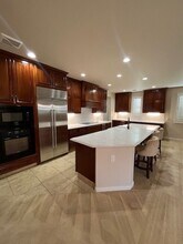 121 Market Hill Way in Bakersfield, CA - Building Photo - Building Photo